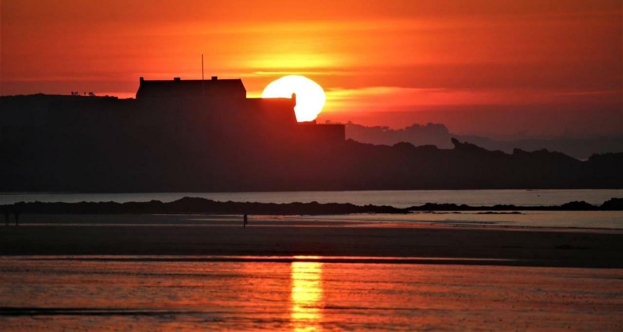 Joli T3, Gare & Plages A Proximite Saint-Malo Luaran gambar